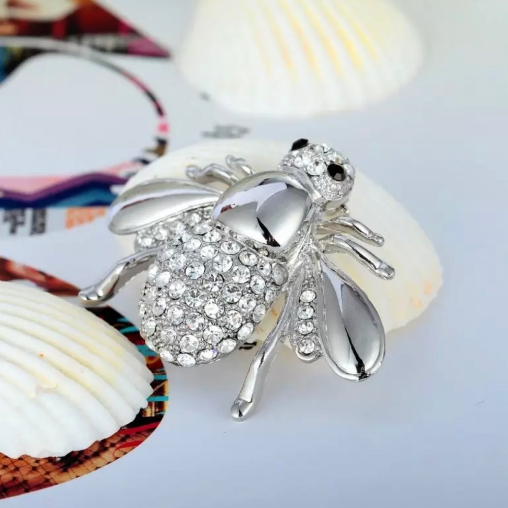 New Silver Bee Brooch